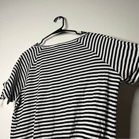 Michael Kors Size Large Women's Striped Short Tie Sleeves Tee T Shirt Pre-owned - Picture 11 of 11